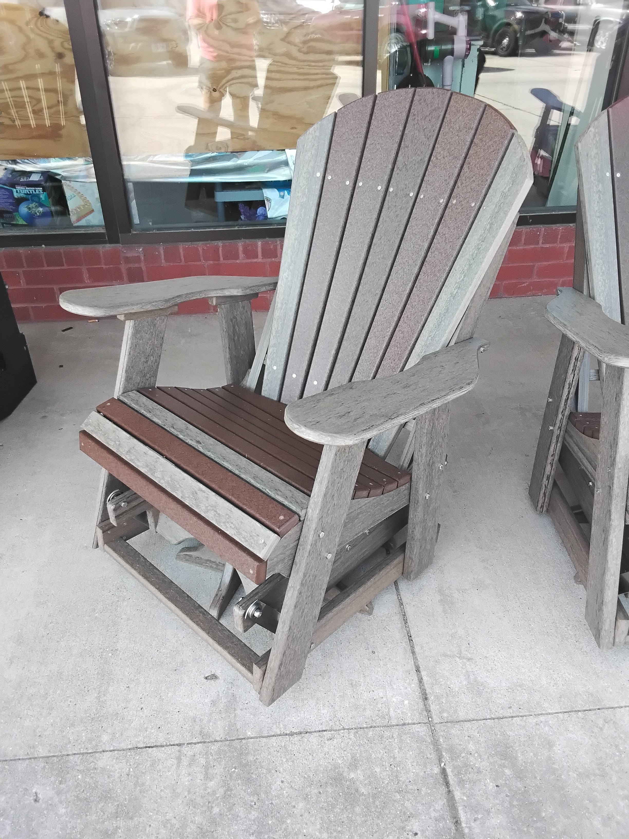Circle Y Poly Swivel Chairs – In Stock Now in Brown & Barnboard | Custom Colors Available!