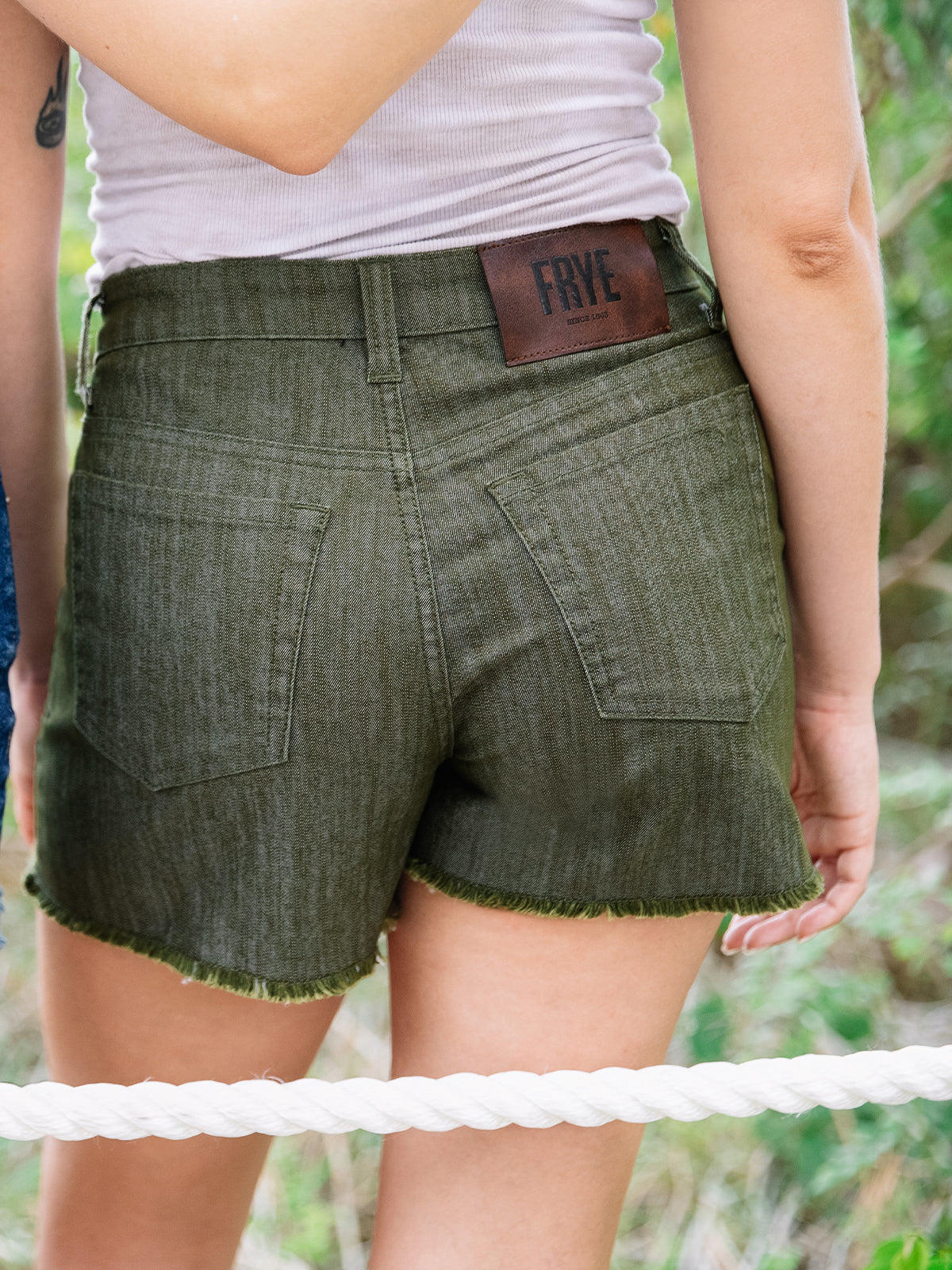 Frye MID-RISE RELAXED SHORT Heritage Olive