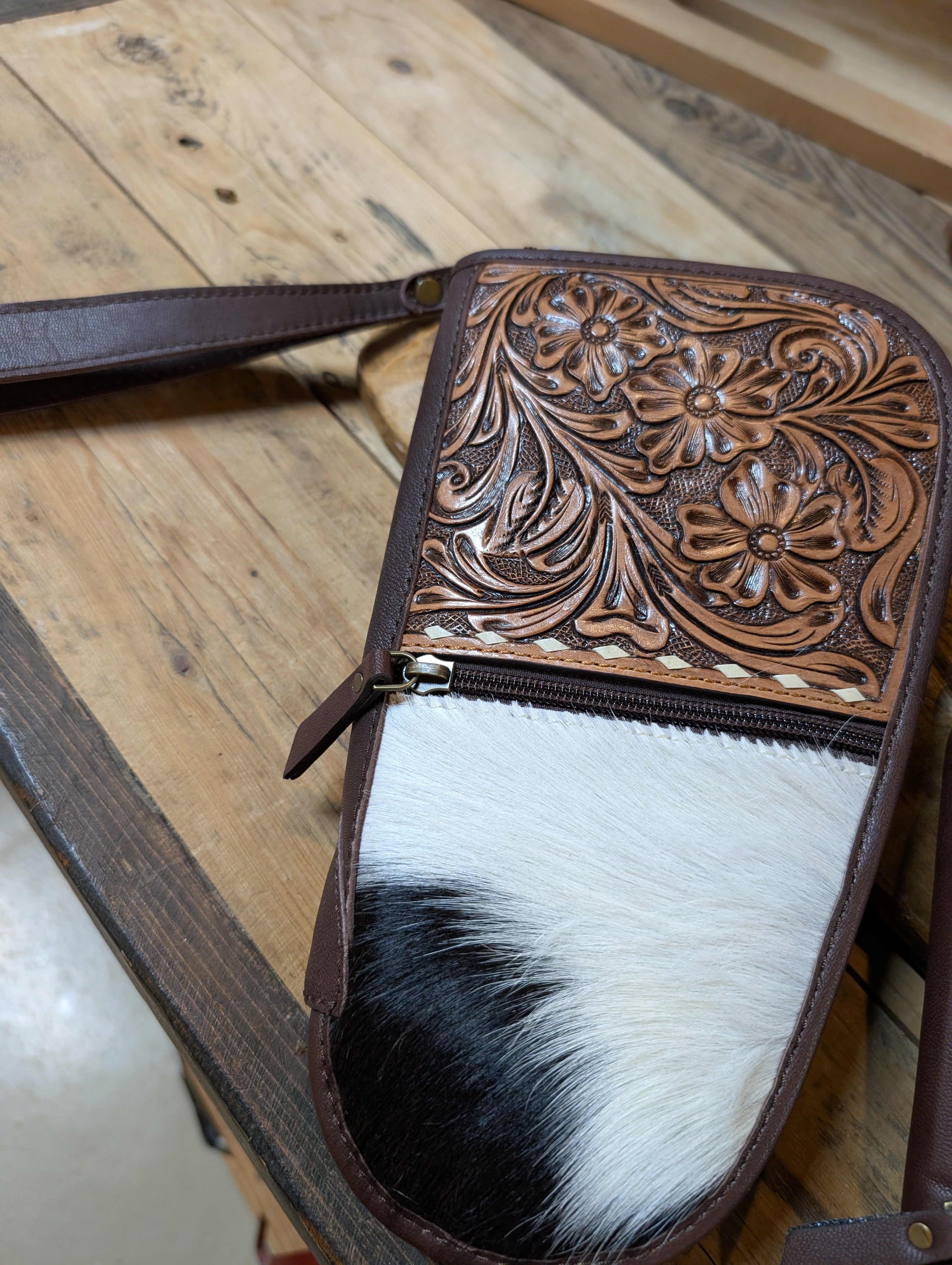 Premium Leather & Cowhide Pistol Bag