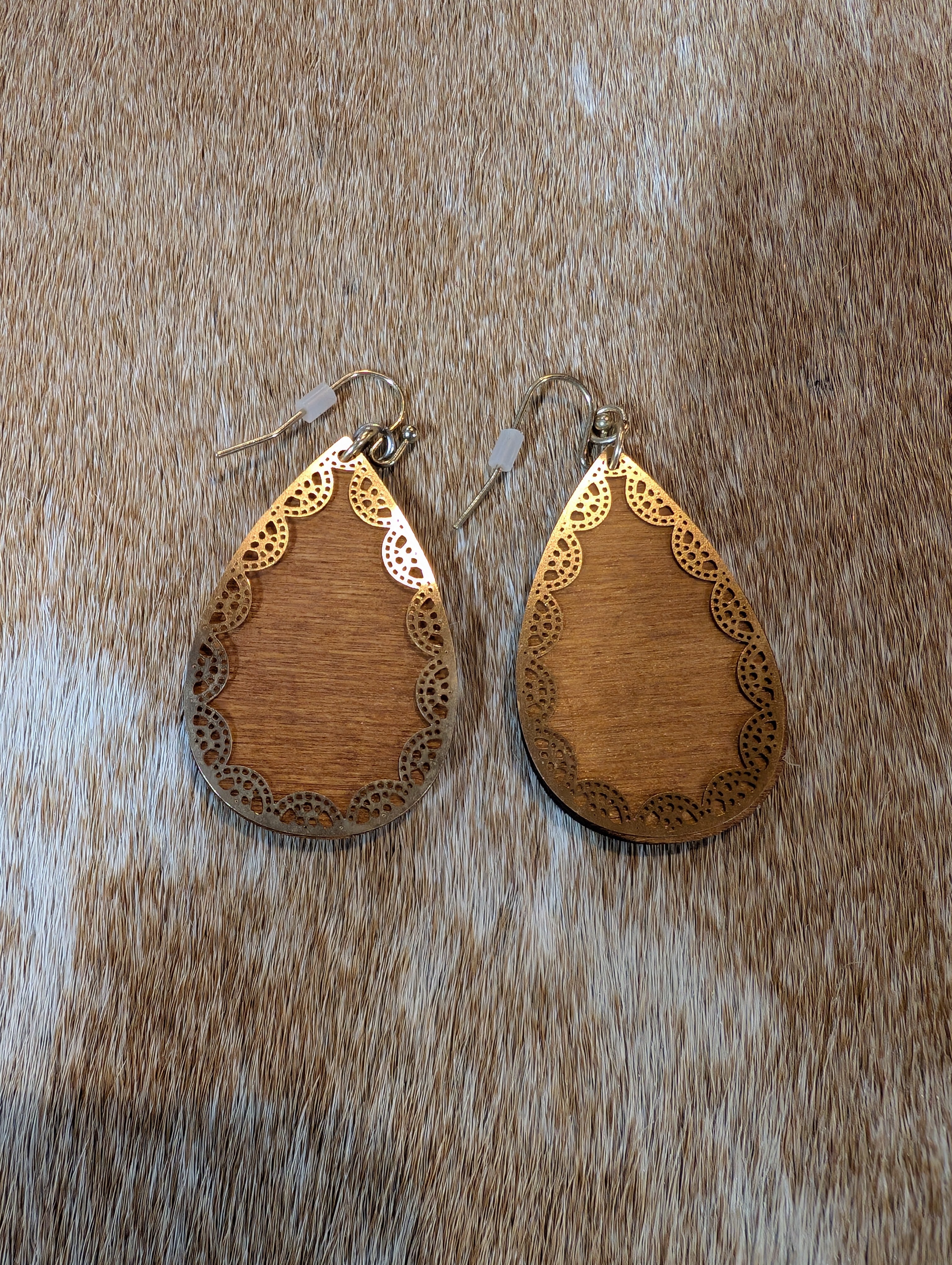 Western Charm Wood & Gold Earrings – Rustic Teardrop Dangles