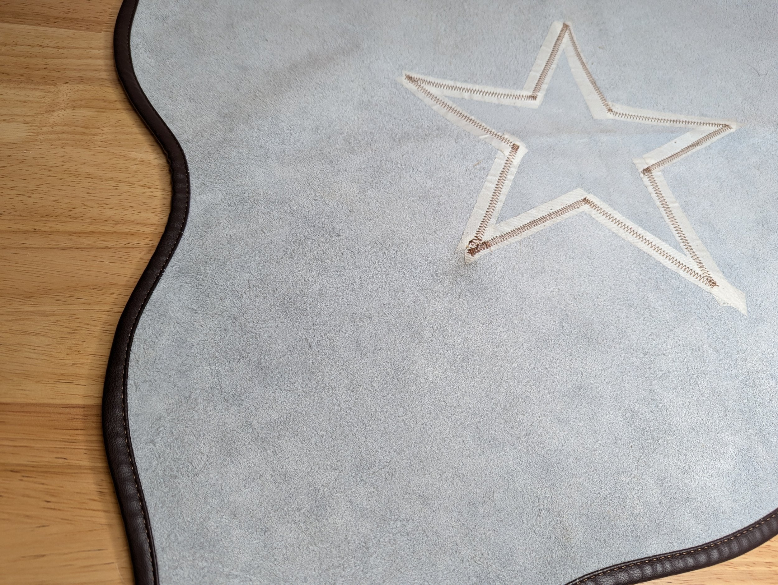 Red/Brown Star Calf Hide Doormat