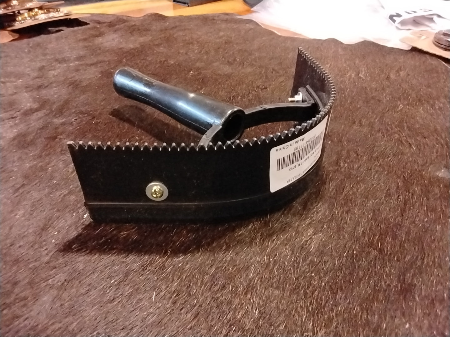 TuffRider Sweat Scraper