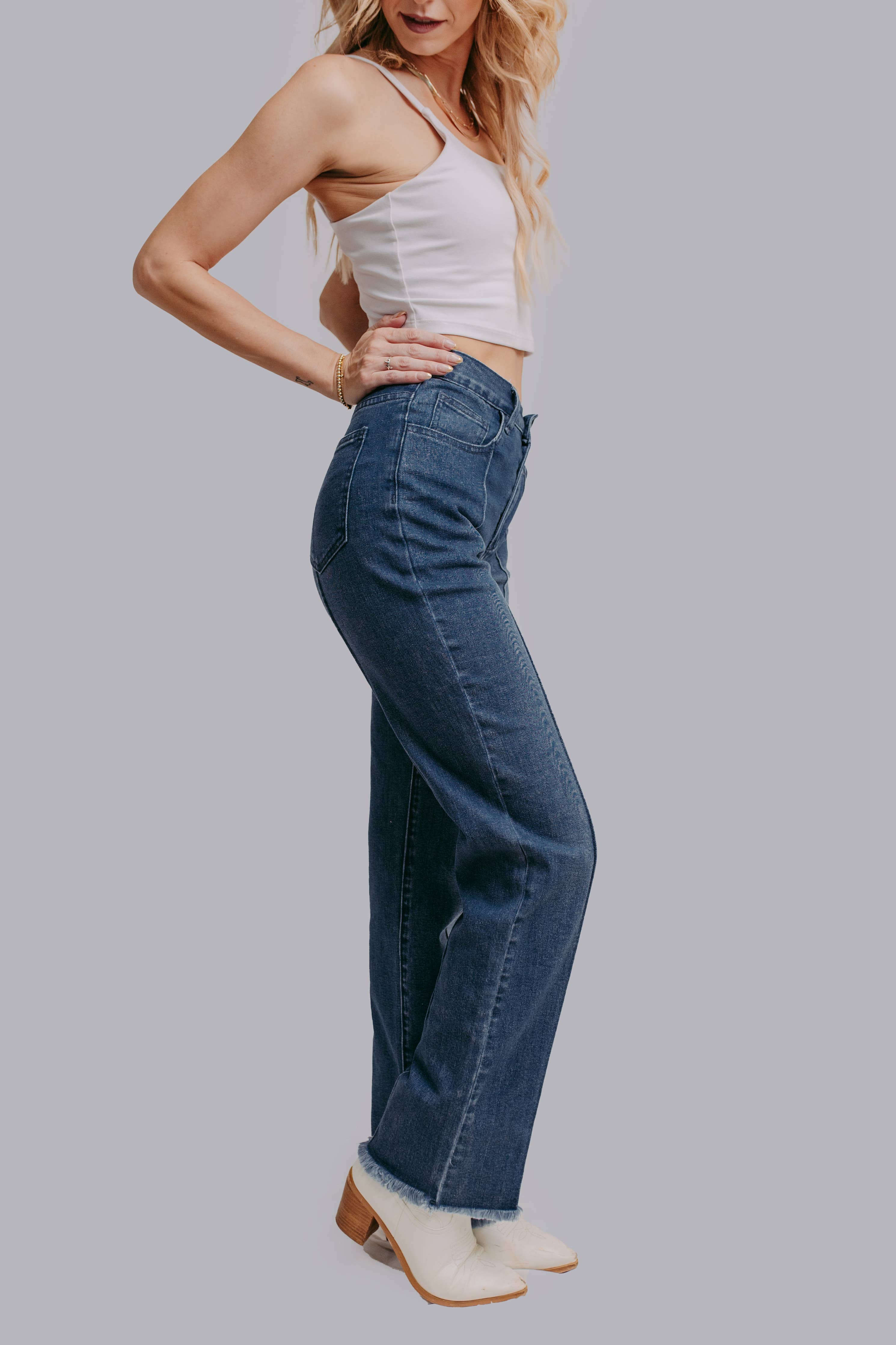 Raw Hem Straight Leg Jeans – Medium Wash Denim with Boot Stitch Pockets, 31" Inseam