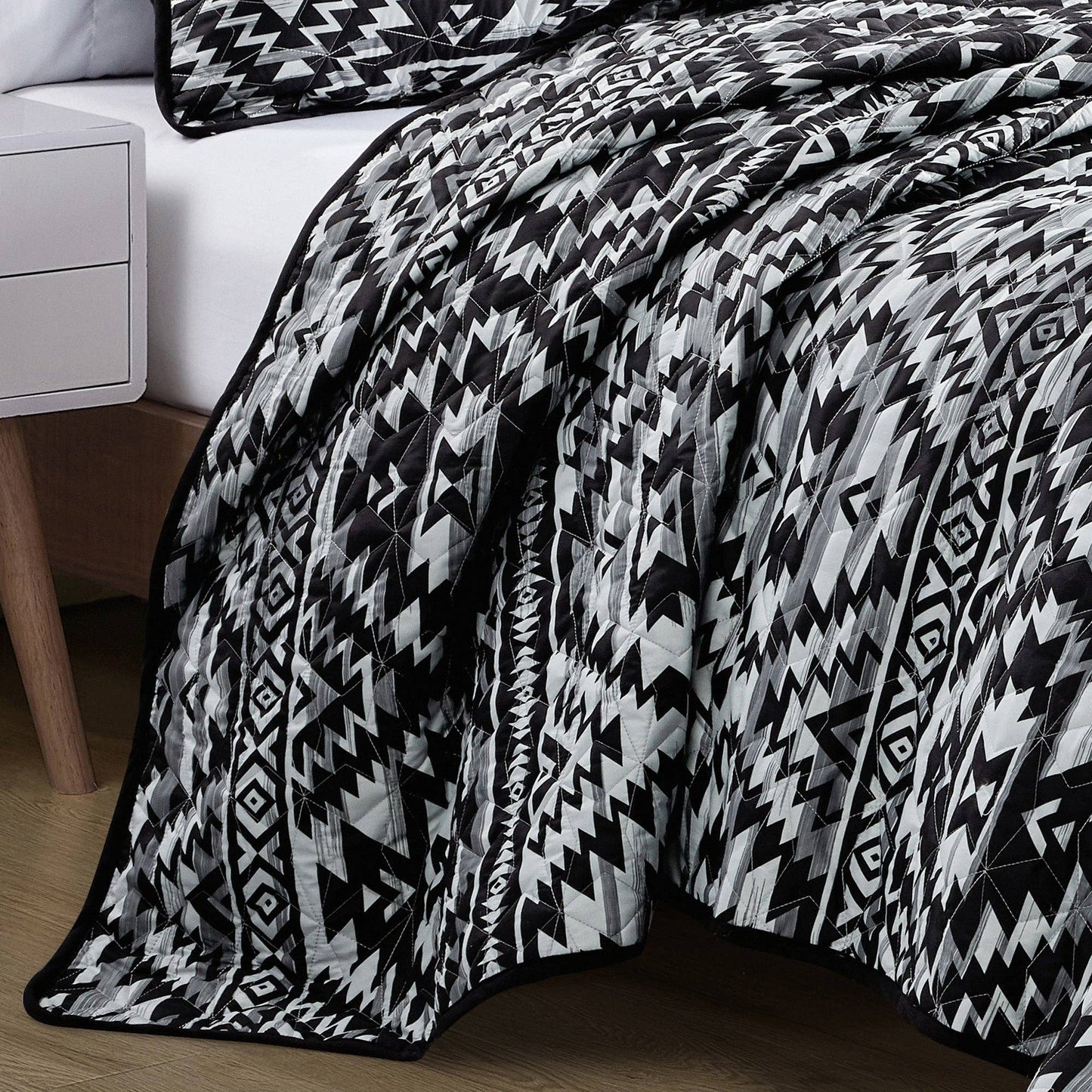 Southwestern Black Aztec Bedspread - 3 Piece Set