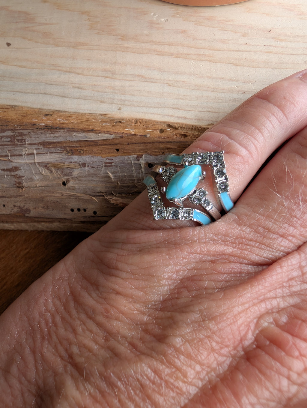 Bohemian Western horse ring for women in vintage silver finish
