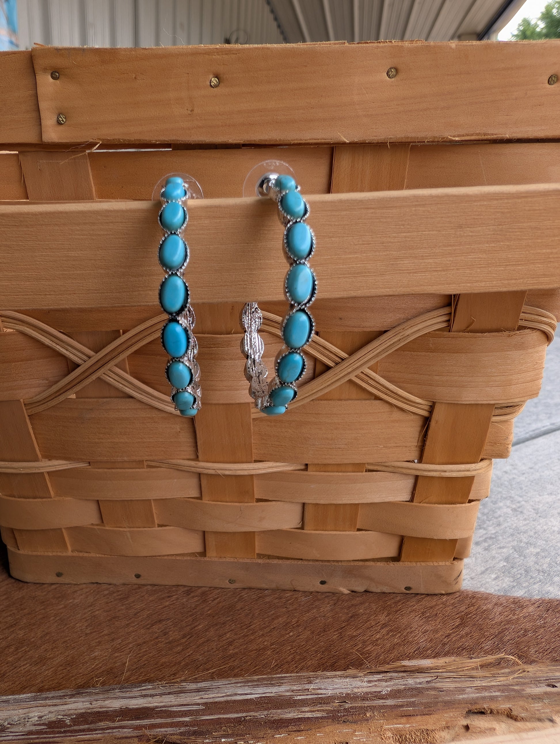 Turquoise fashion hoop earrings with silver-tone finish