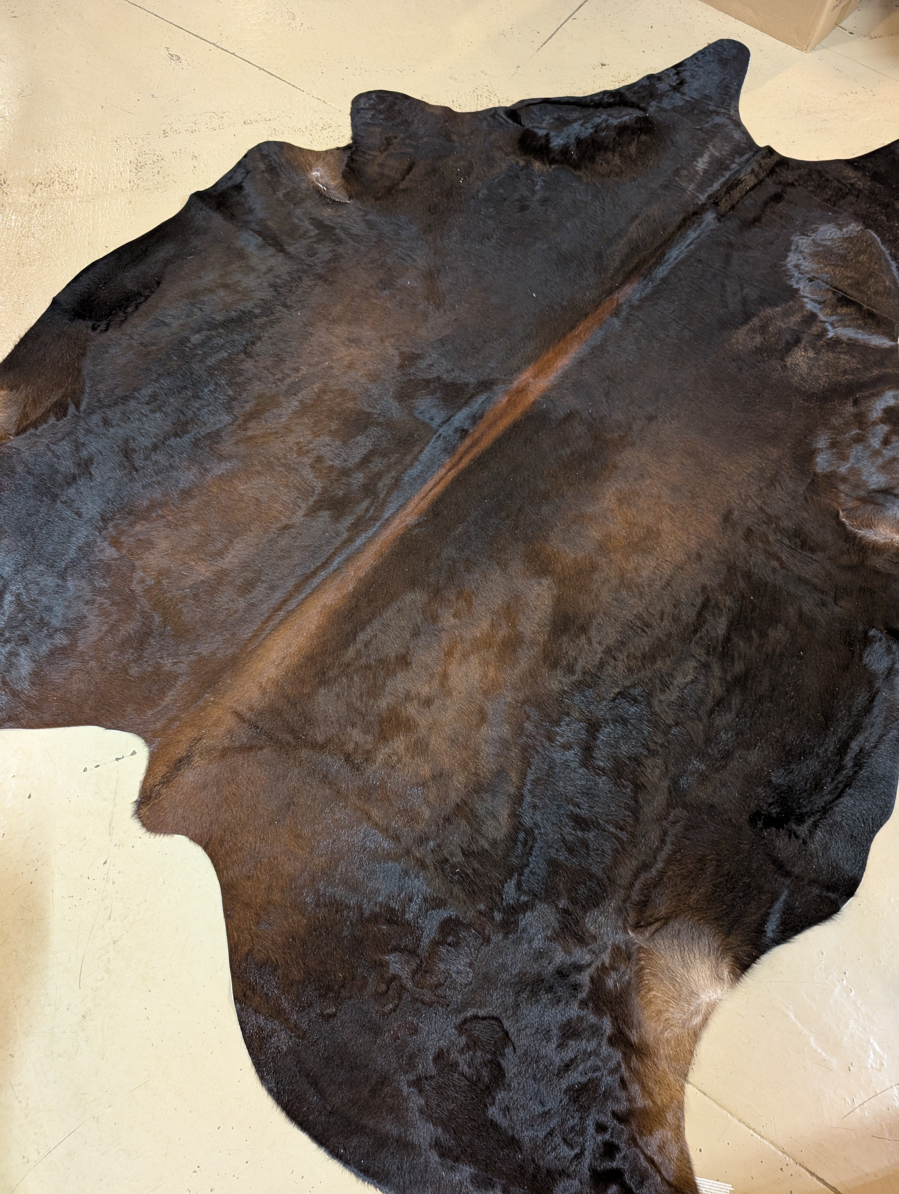 Full-size cowhide ideal for cutting, DIY, and rustic décor projects