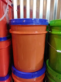 5-gallon bucket of laundry detergent comparable to Tide with strong cleaning power