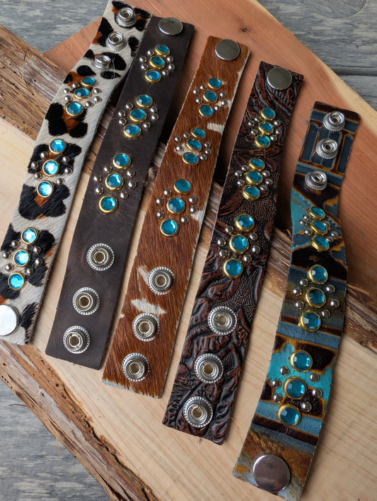 snap adjustable leather cuff