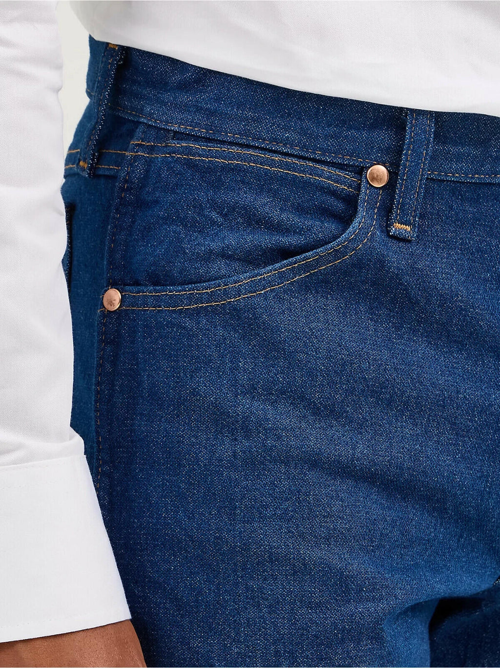 Close-up of Men's 13MWZ Cowboy Cut blue jeans .