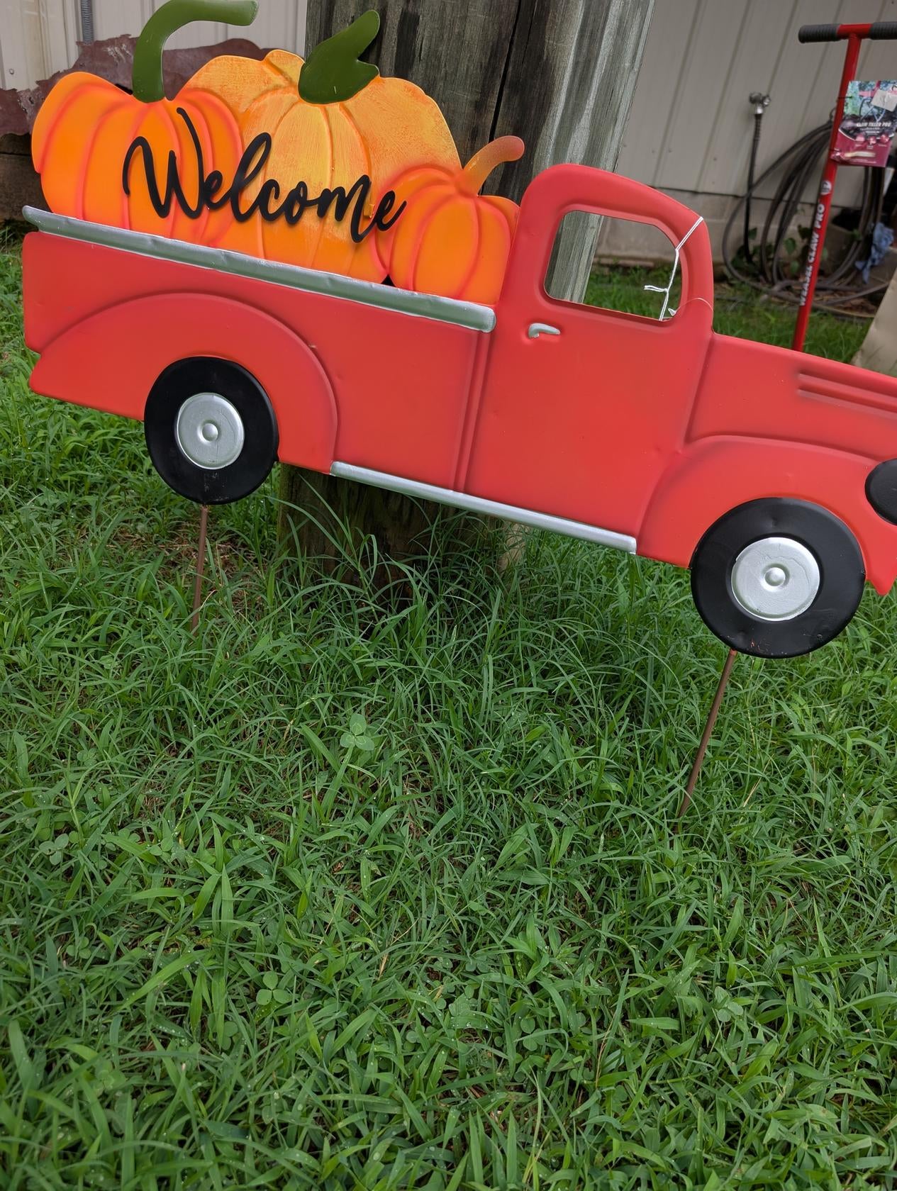 PICKUP YARD STAKE