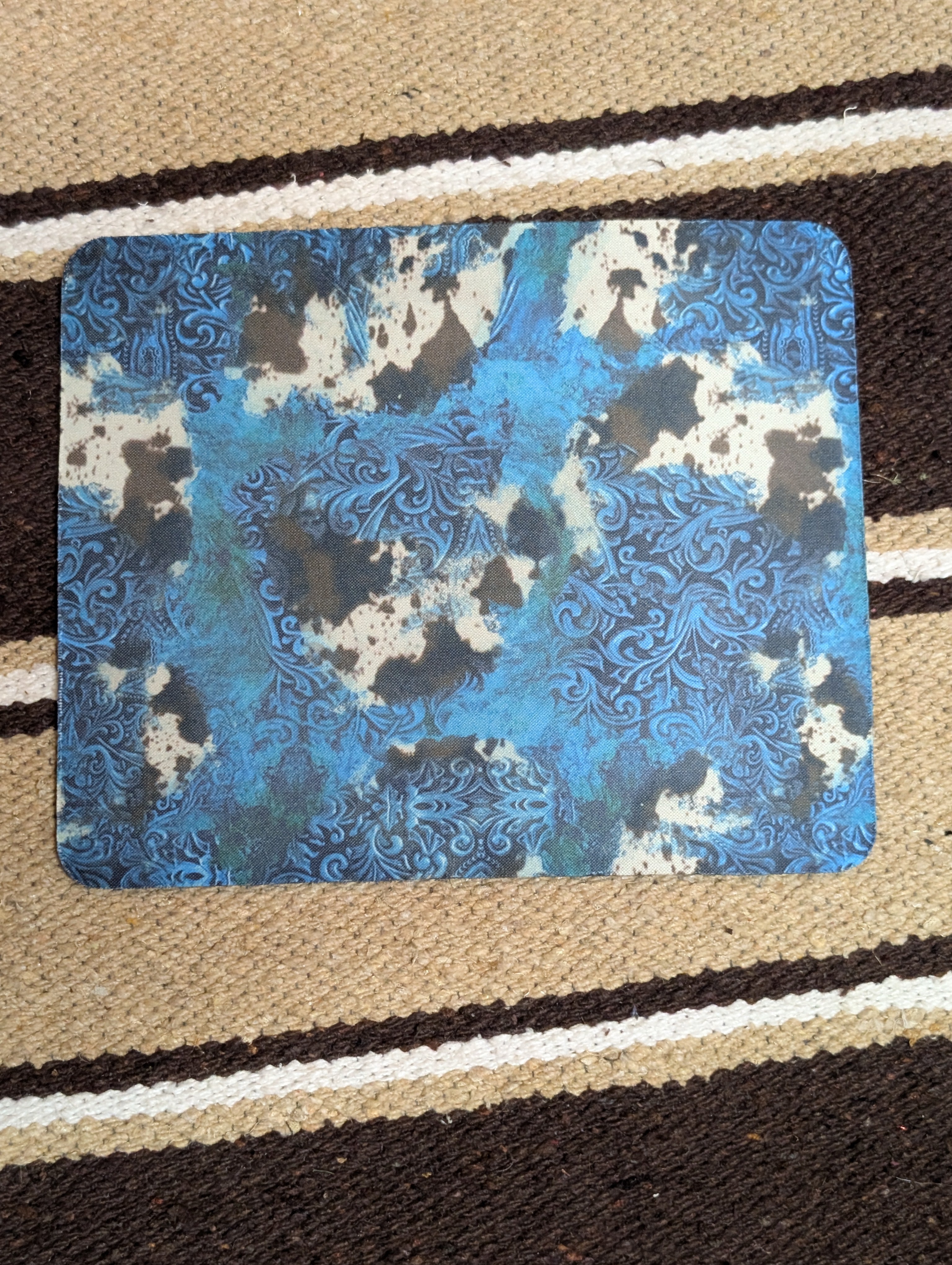 Western Style Square Mouse Pad – Rustic Desk Accessory & Gift Idea