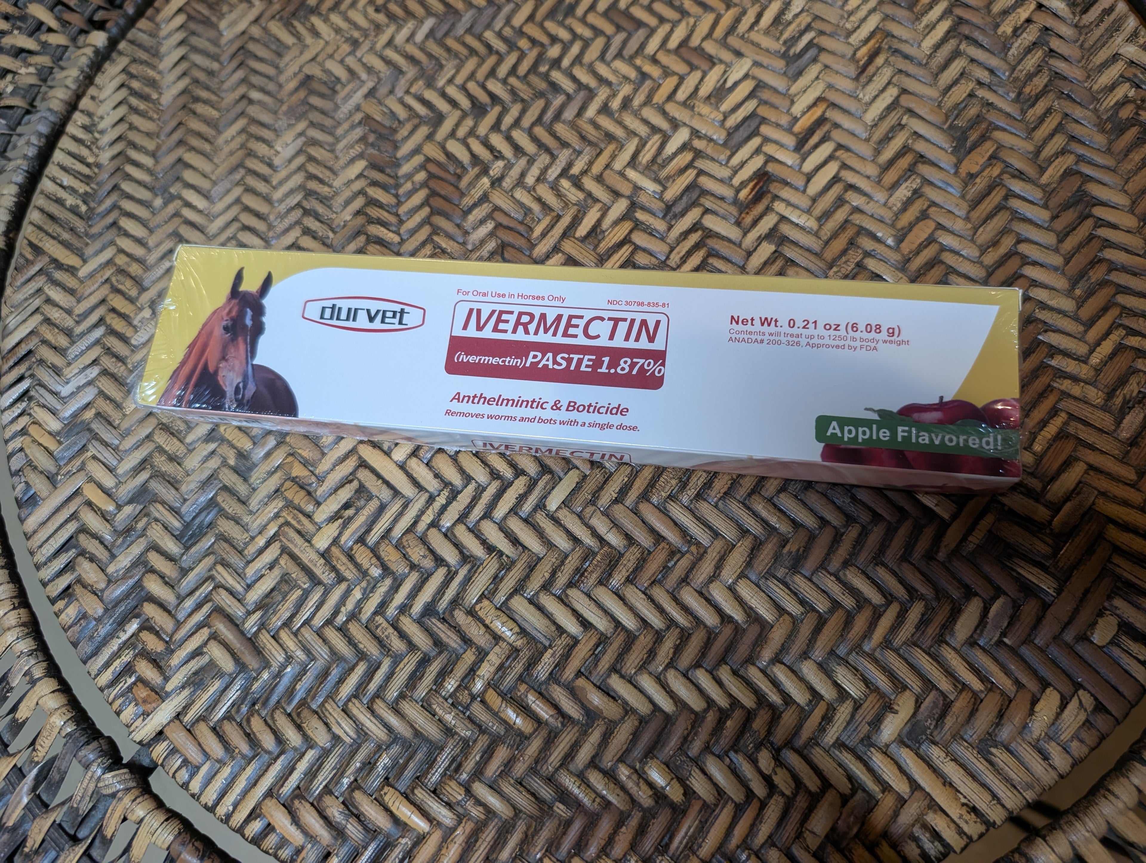 Durvet Ivermectin 1.87% Horse Dewormer Paste – Apple Flavor, Exp. 2027