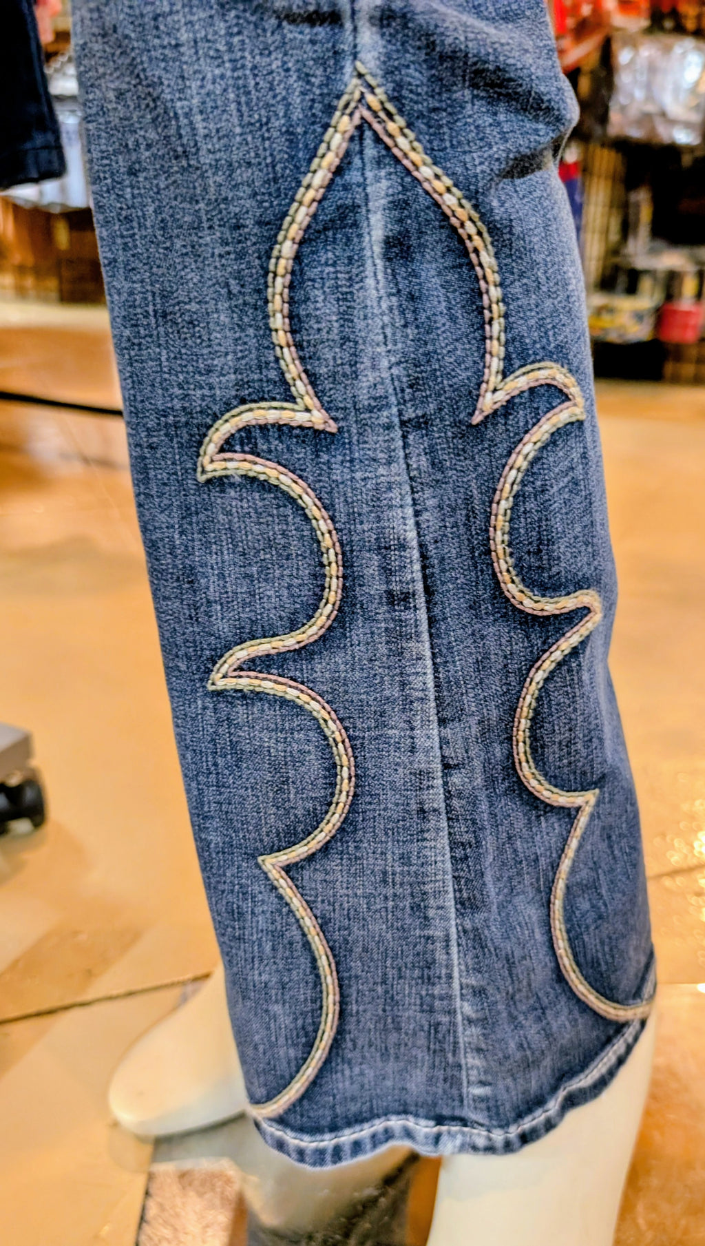 Grace in LA Simple Side Embroidered Mid-Rise Flare Jeans