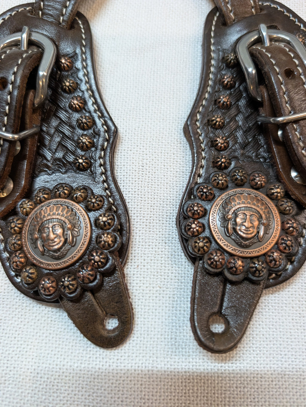 Showman Youth & Ladies Spur Straps – Basket Stamp Tooling with Vintage Indian Head Conchos