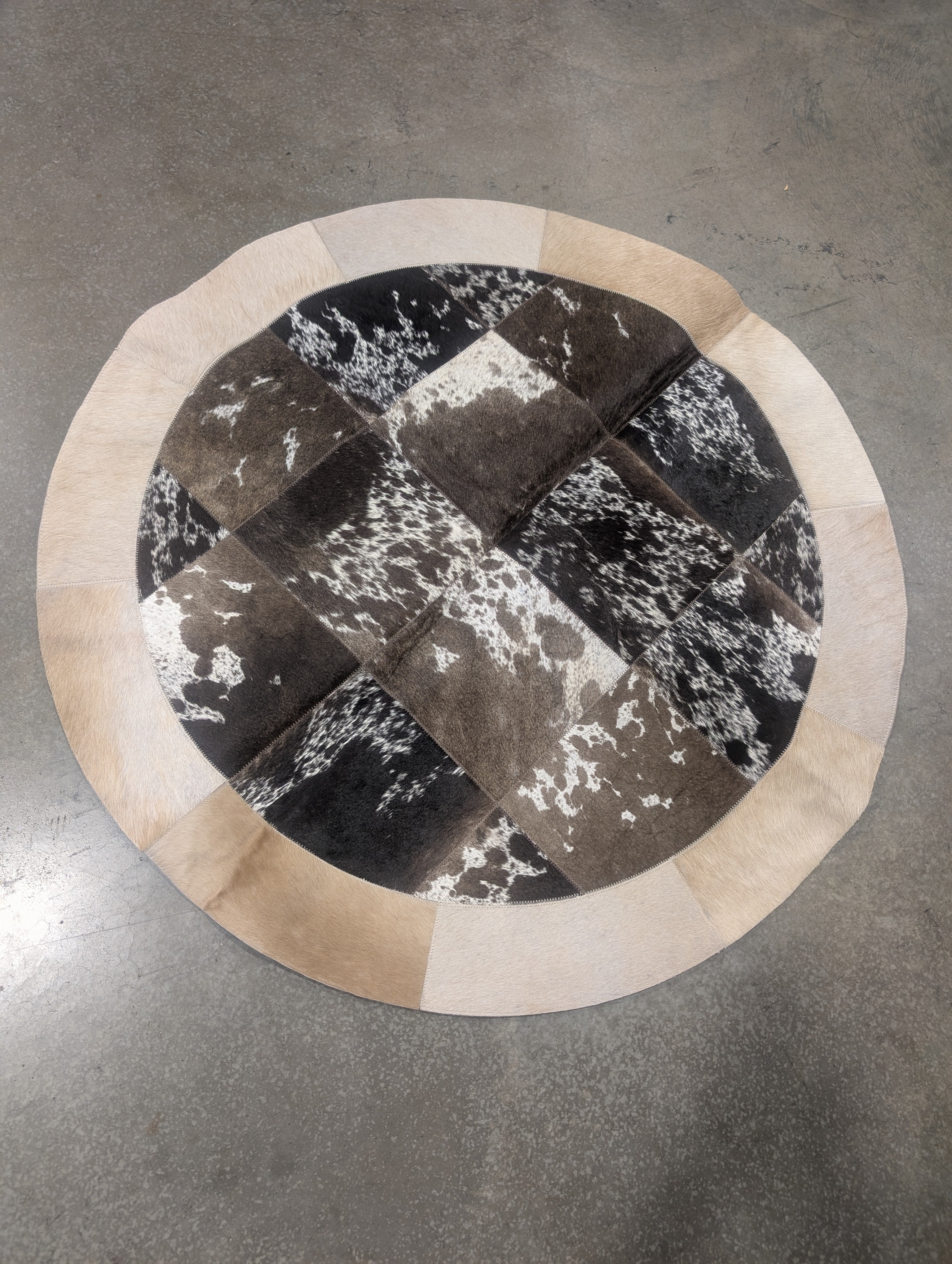 Real Cowhide Round Patchwork Rug