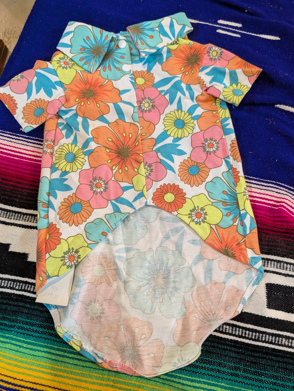 Pullover dog shirt with sleeveless design for hot days