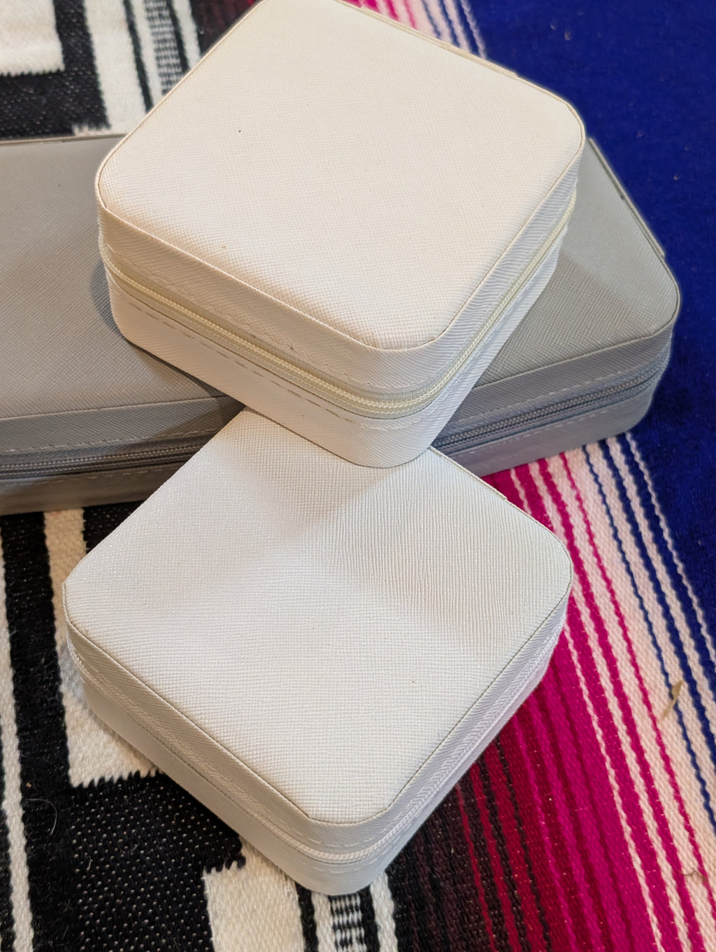 mini travel jewelry case with ring and earring storage