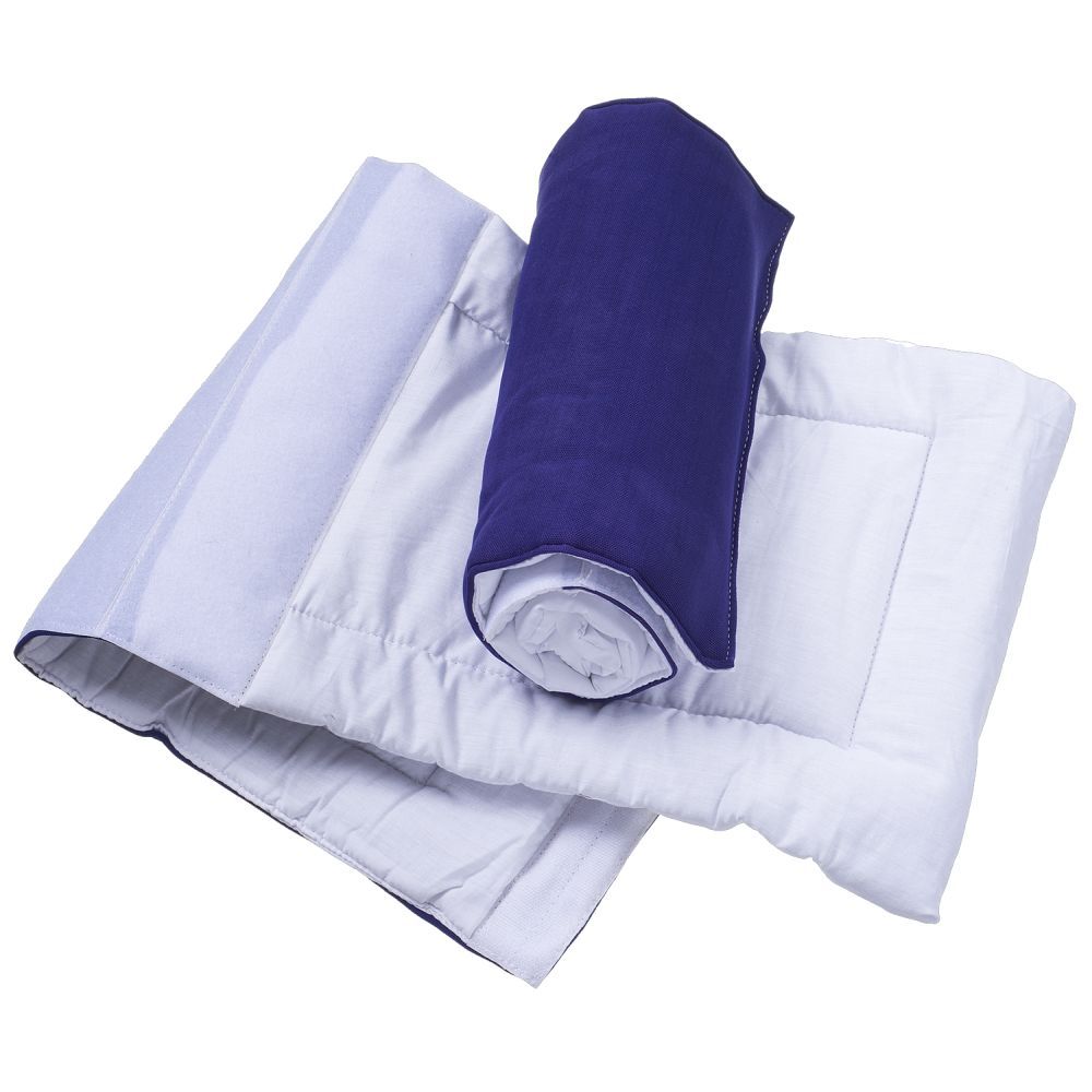 Protective Tough1 horse leg wraps featuring cotton linen lining and durable quilted design for shipping or stable use.