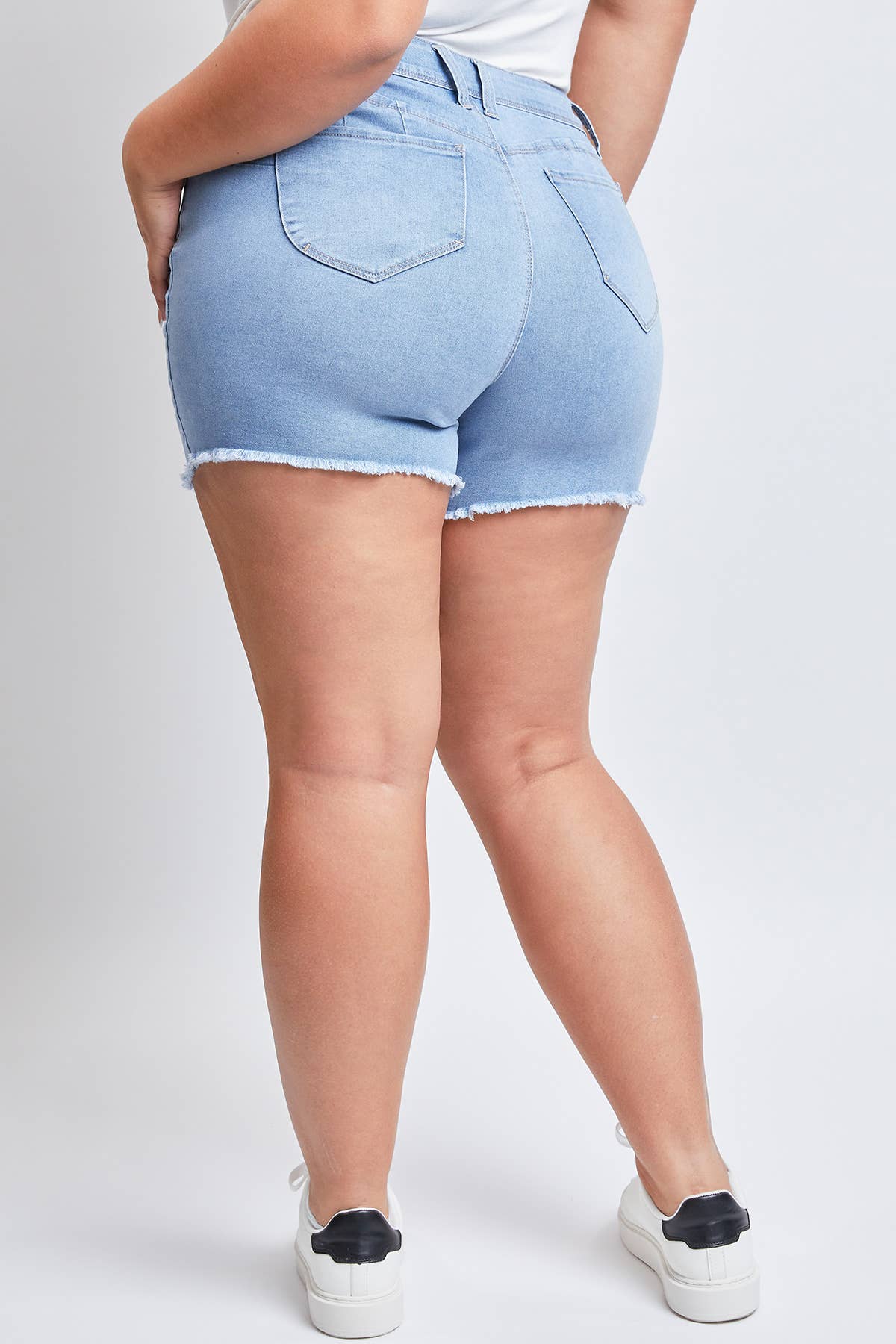 Junior Plus WannaBettaButt High-Rise Fray Short