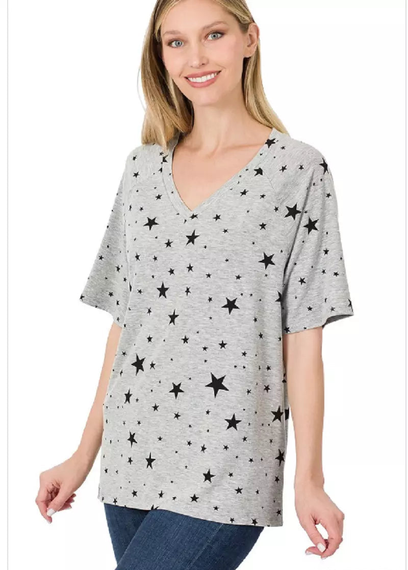 Front view of Zenana star print raglan top with contrasting sleeves and rounded hem