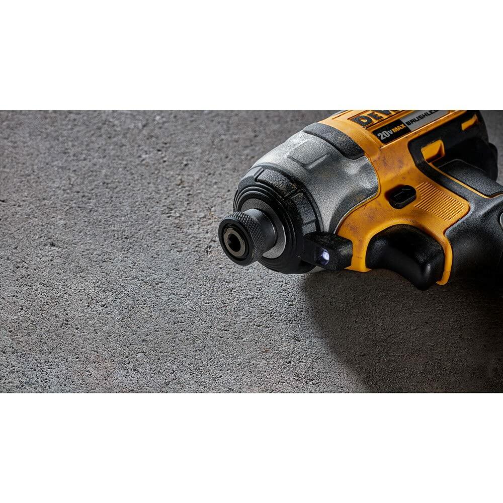 DEWALT 20V MAX Compact Impact Driver Kit